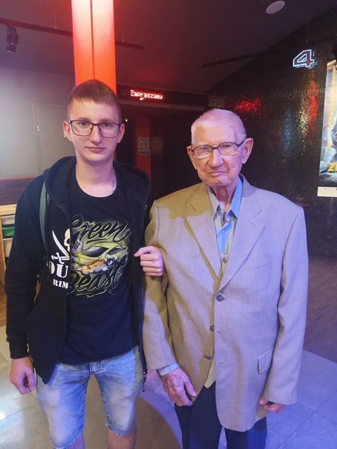 Kino 4
