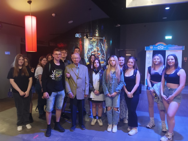 Kino 5