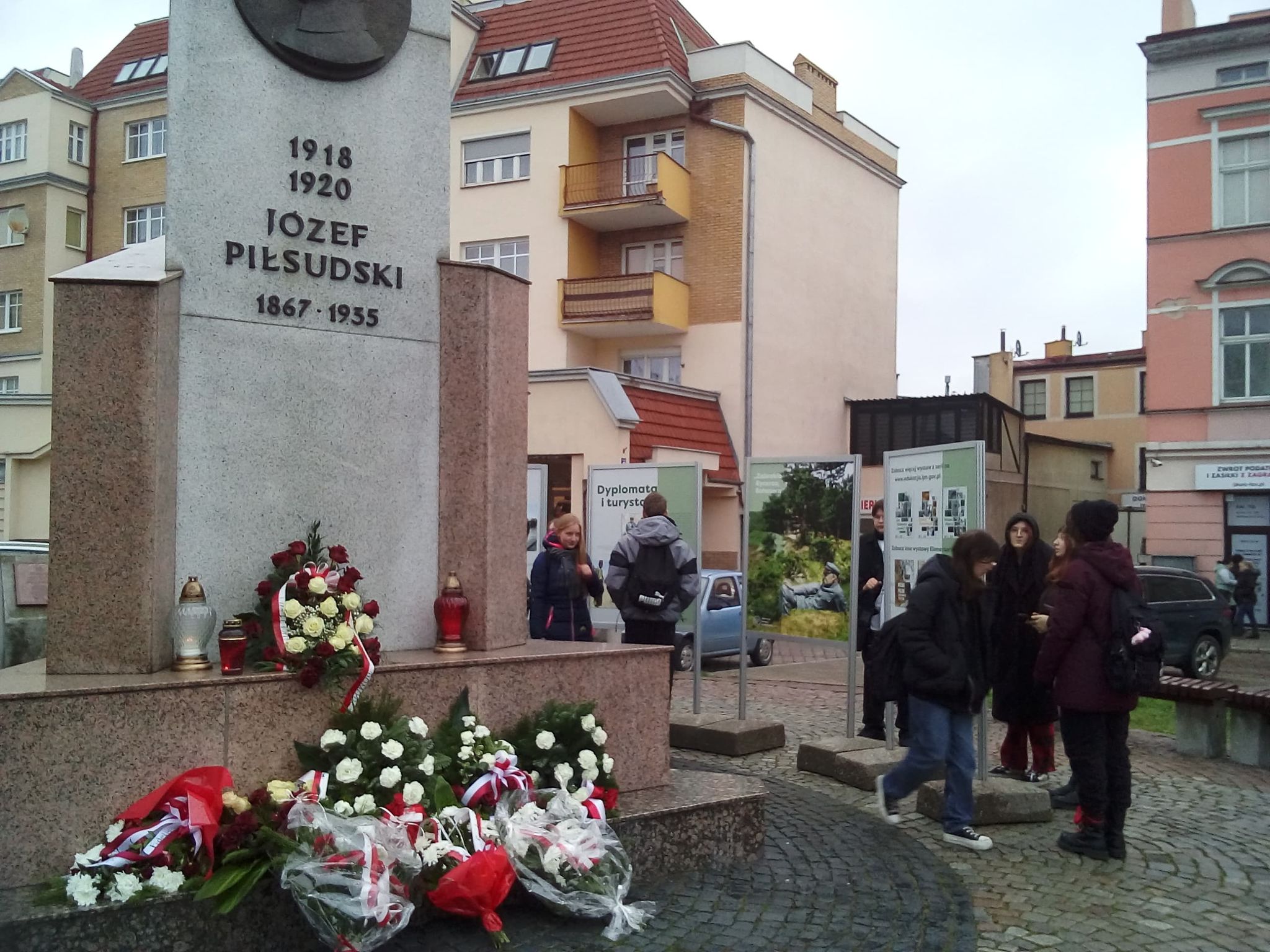 Przystanek Historia IPN 13